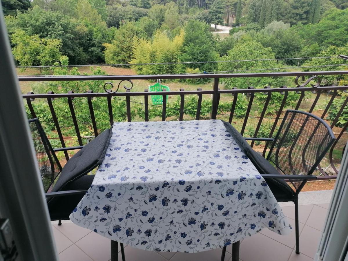 Lino Apartments Ровінь Екстер'єр фото