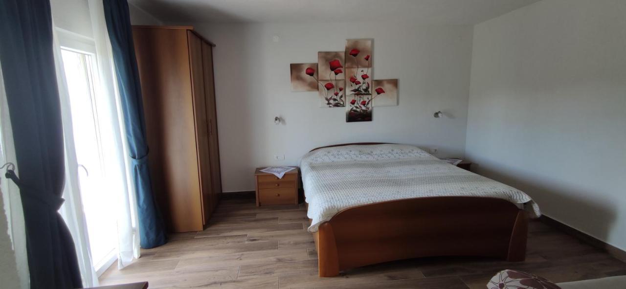 Lino Apartments Ровінь Екстер'єр фото